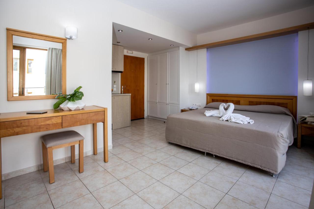 Aparthotel Mary & Mary Royal