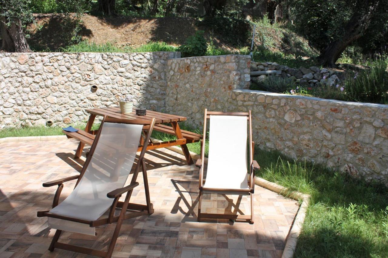 Dolphin Apartment Paleokastritsa