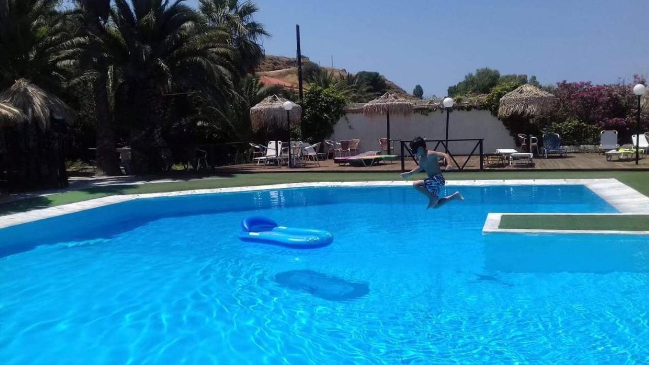 Hotel Clara 3*