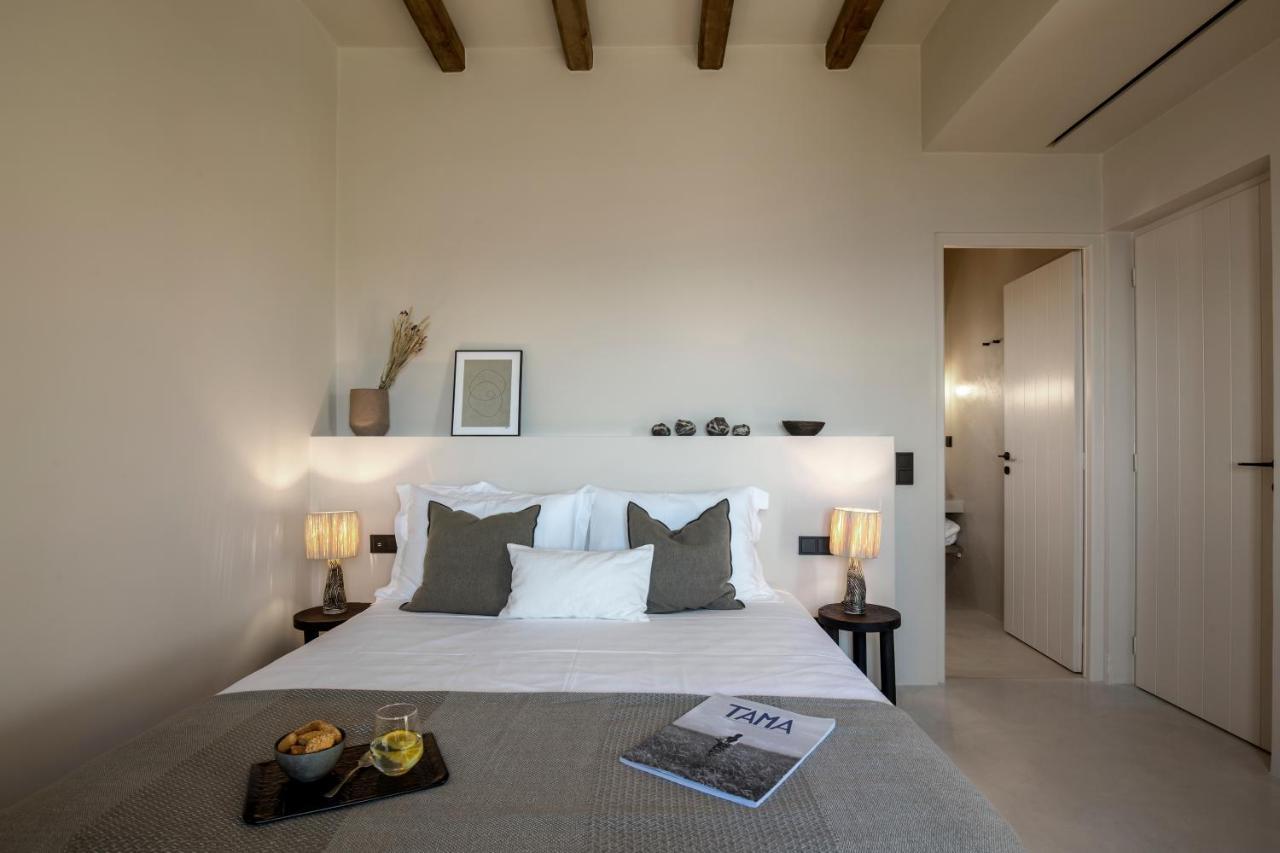 The Detailor - Tinos House Villa Agios Romanos