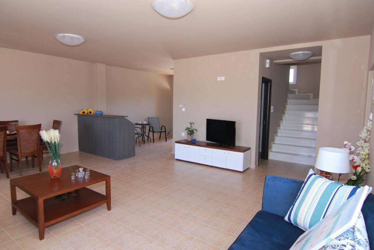 Holiday park Kounali 4*