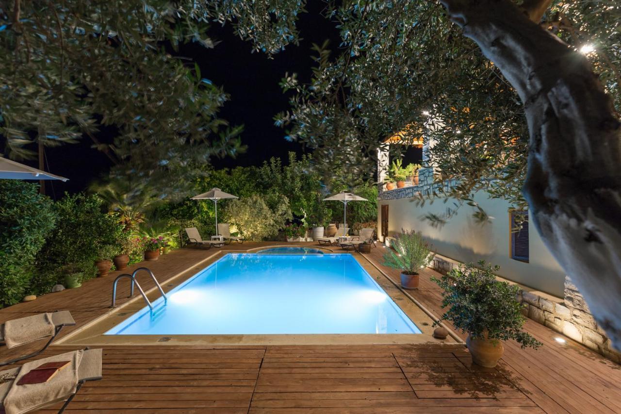 Amazing In Crete * Asterion