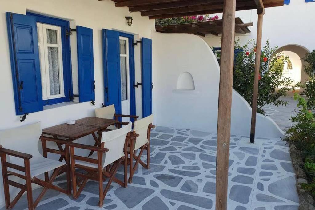 Pigeon House Ornos Mykonos Town