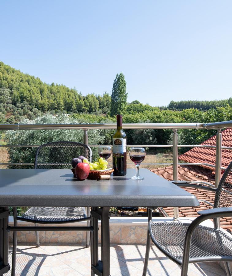 Niriides Guest house