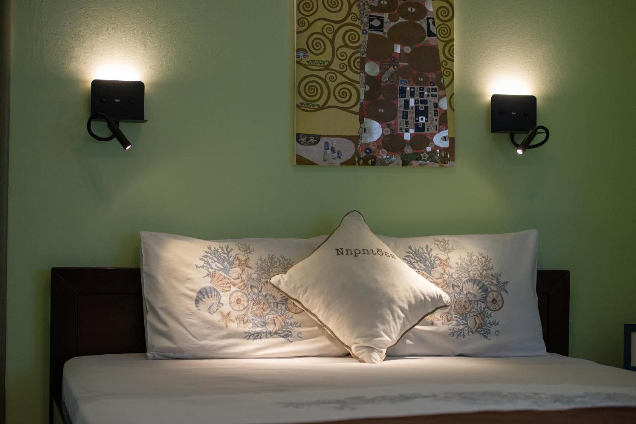 Guest house Niriides *