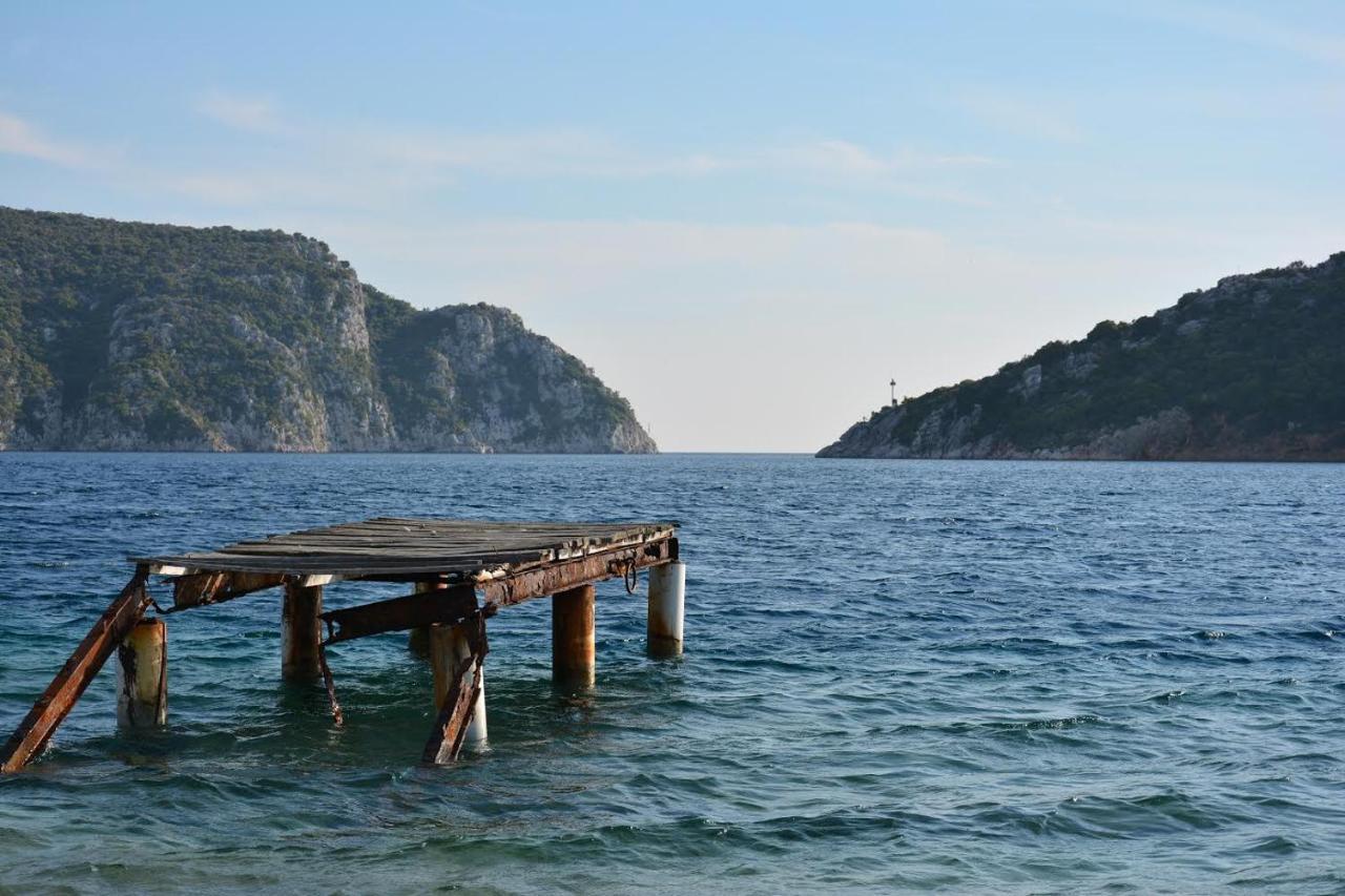 Niriides * Porto Koufo