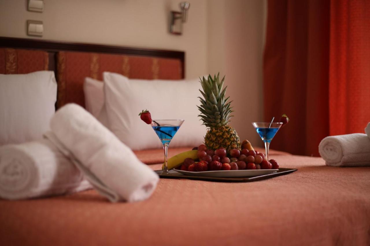 Hotel Philoxenia & 4*