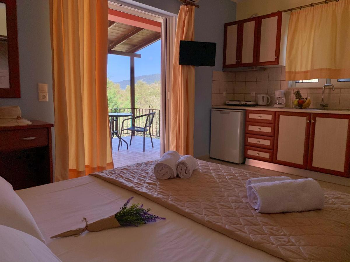 Dimarion Villas * Agios Nikitas
