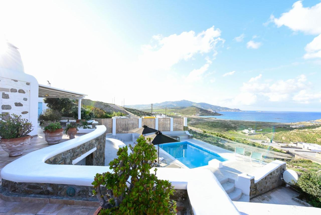 Paradise - Irina's Oasis Country house *