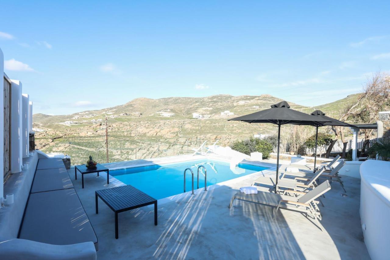 Paradise - Irina's Oasis Country house *