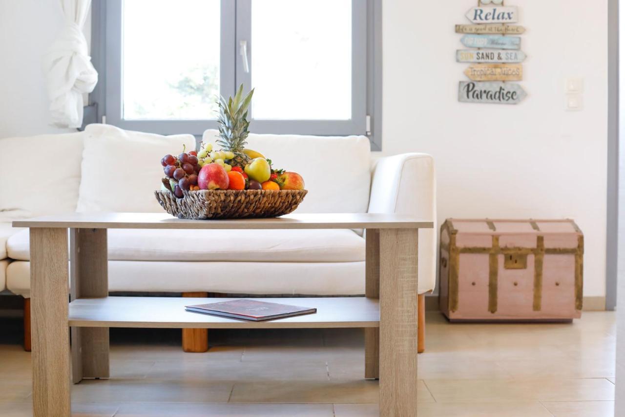 Paradise - Irina's Oasis Country house