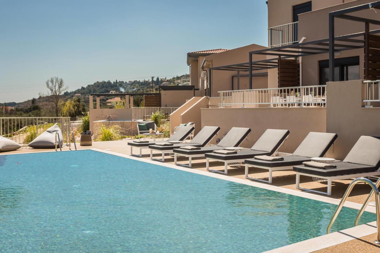 Villa Ionian Village *