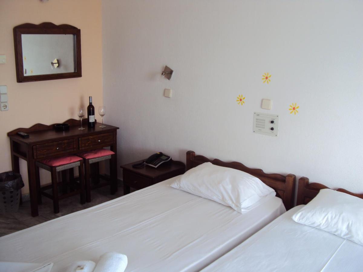Hotel Mykali 2*