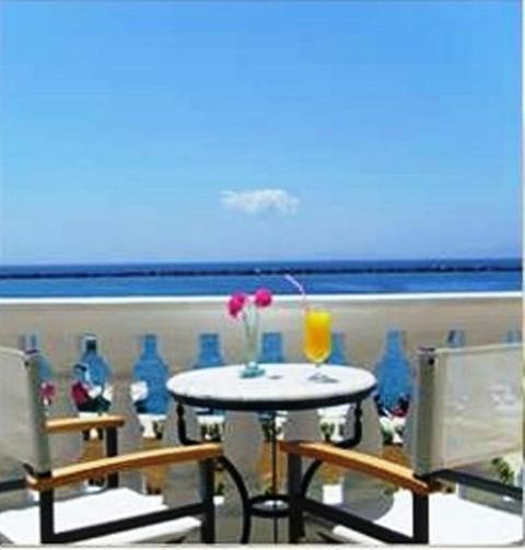 Hotel Avra
