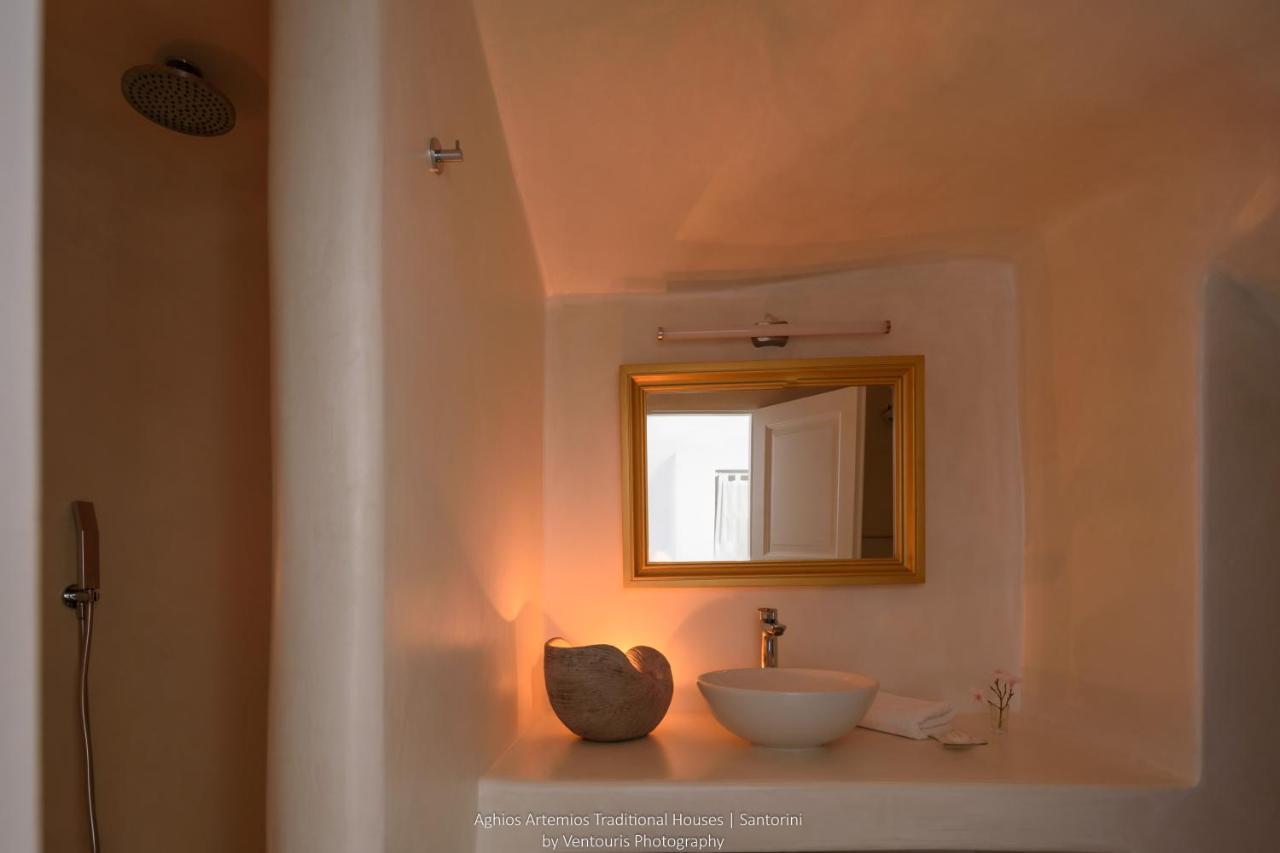 Aghios Artemios Traditional 3* Imerovigli (Santorini)