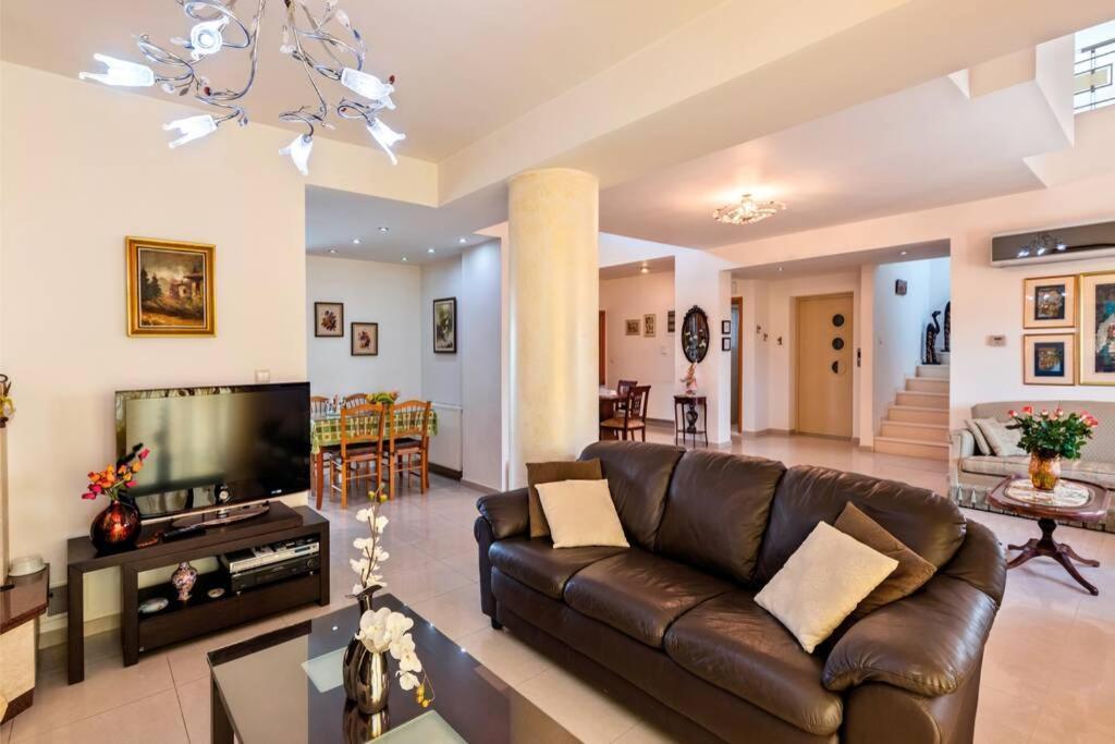 Villa Art Antique Deluxe Ierapetra (Crete)