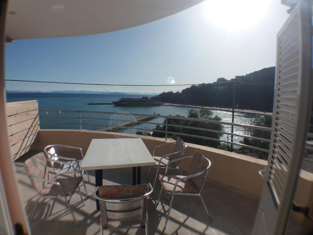 Harbour View - Oceanis Apartment Poros (Kefalonia)