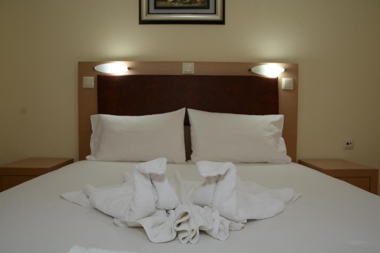 Helga Exotic Aparthotel *