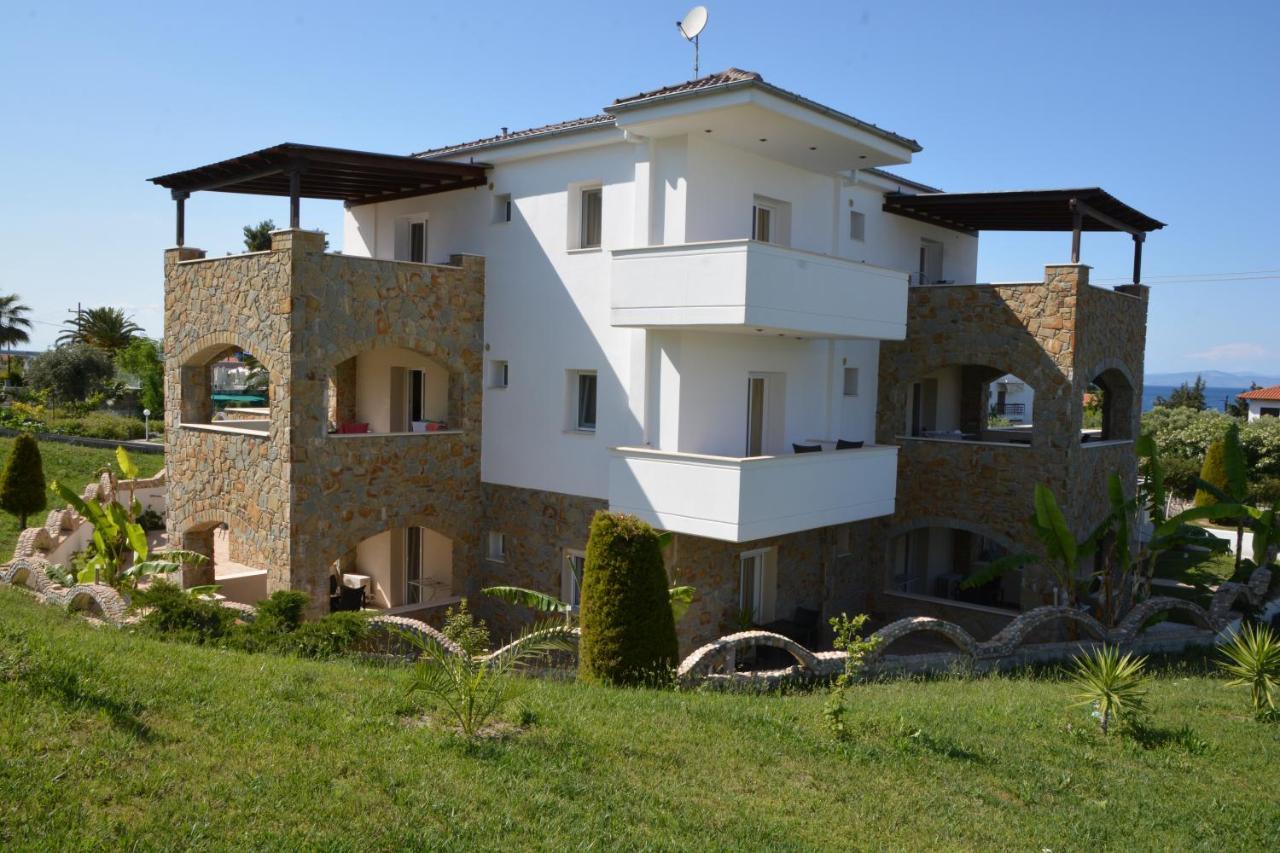 Aparthotel Helga Exotic Pefkochori