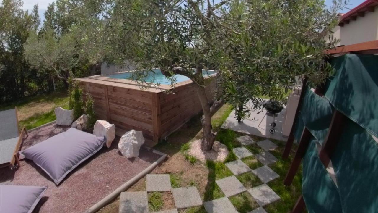 Agios Mamas Apartment