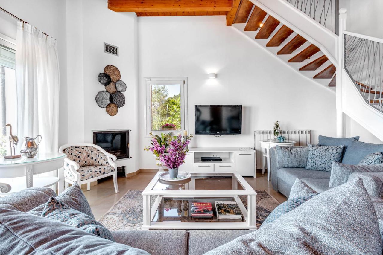 Villa Ocean View - Luxury Nefeli