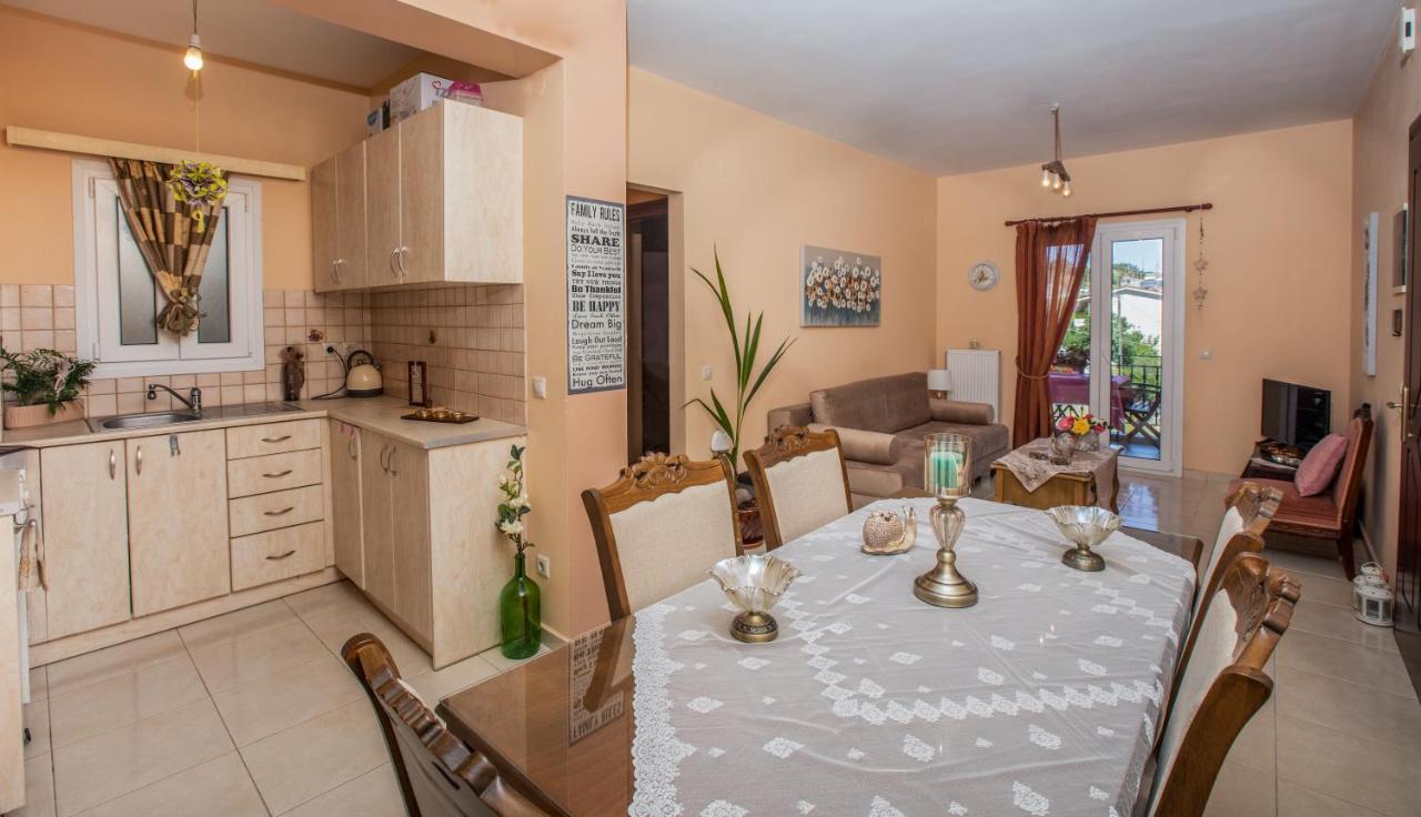 Apartment Alkithea, Cozy With Amazing Sea View *