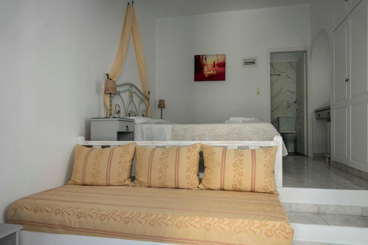 Meltemi Folegandros Town