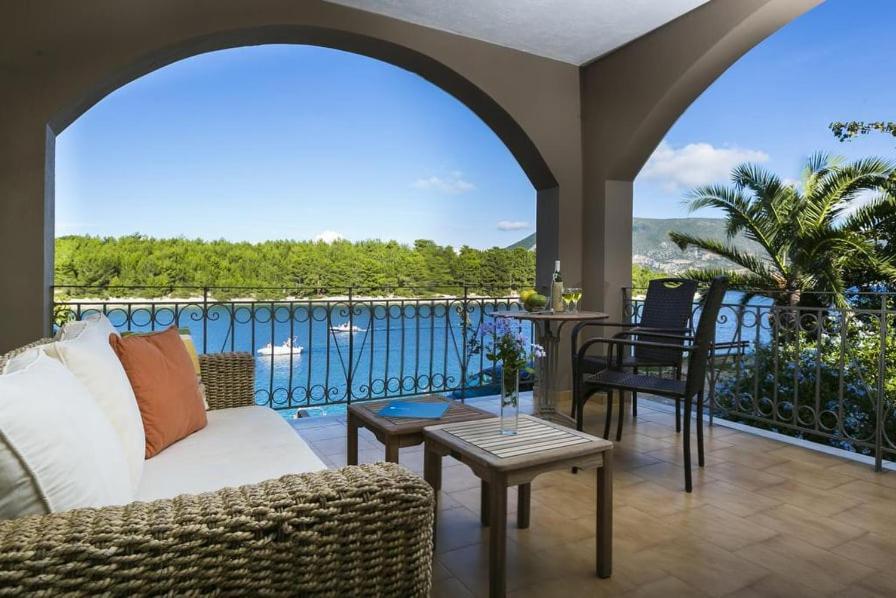 Windward @ Fiscardo Waterfront Apartment