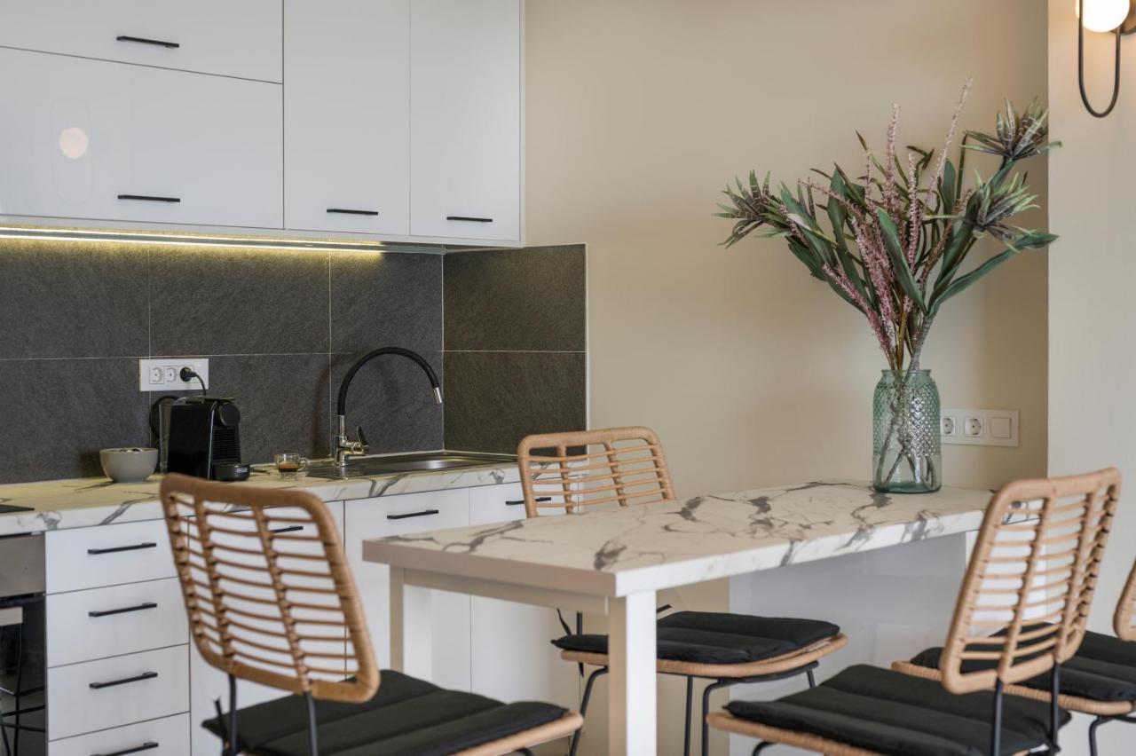 Apartment Sea Front Cozy