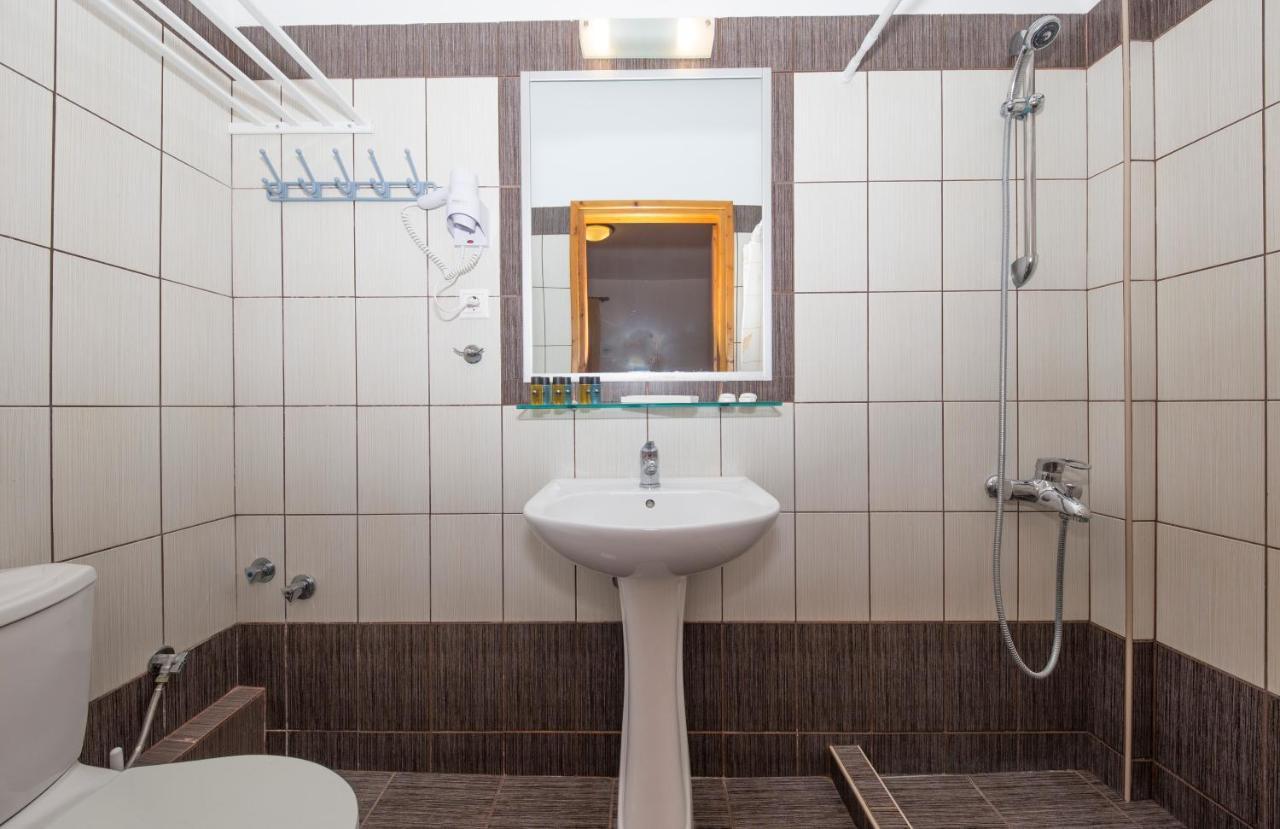 Guest house Verginarooms Nea Poteidaia
