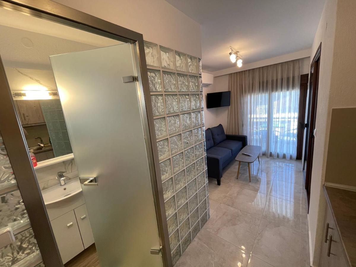 Theano Apartment Paralia Sikias