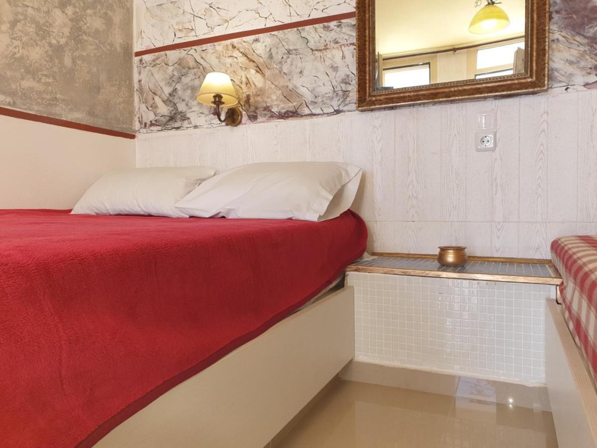 Campana Junior For Up To 8 Vacationers *