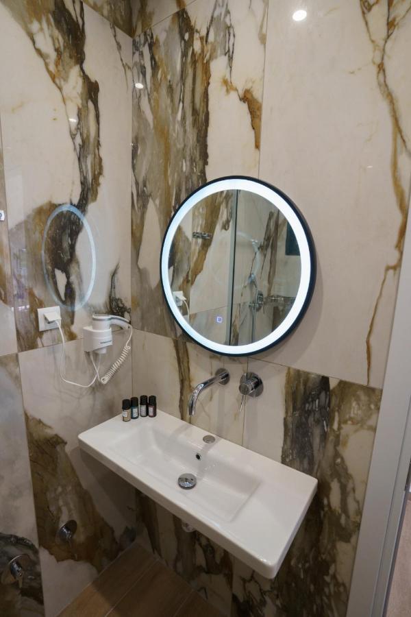 Eleni Apartment Parga