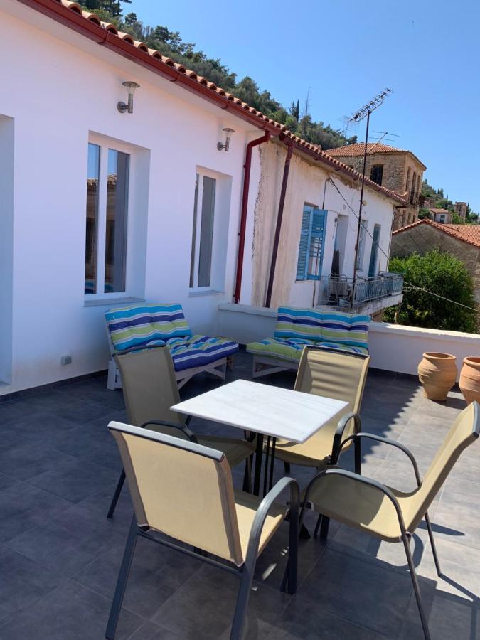 Casa Laryssiou