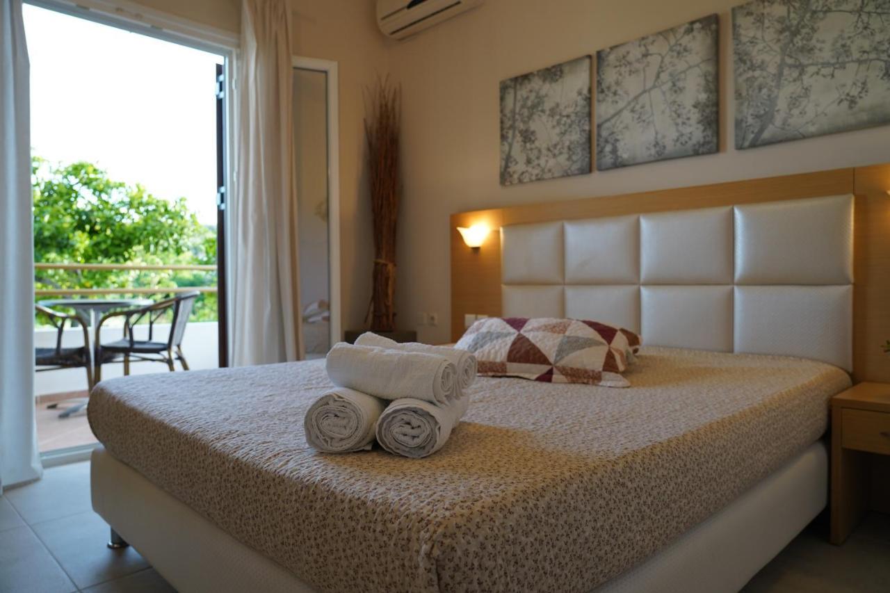 Apollo Apartment