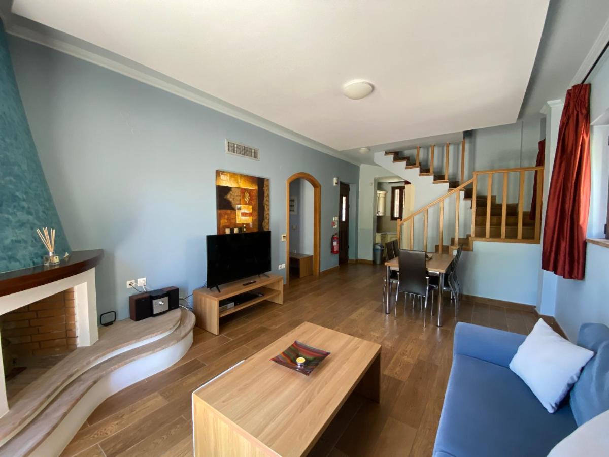 Villa Anemones Villas *