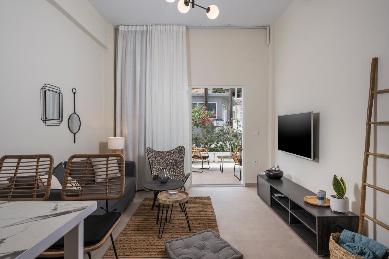 Sea Front Cozy Apartment *