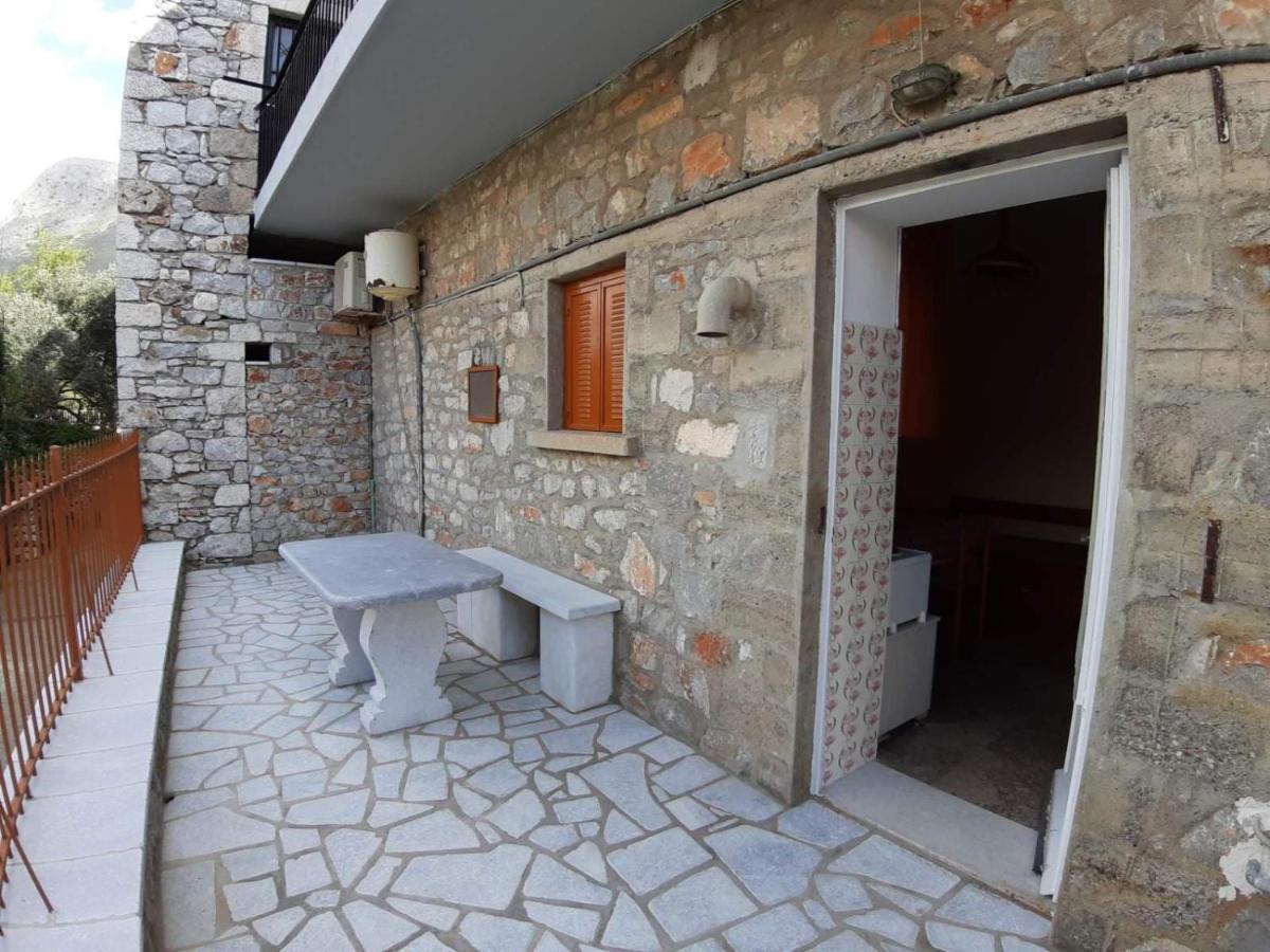 Traditional House Alepis In Areopolis Apartment Areopoli