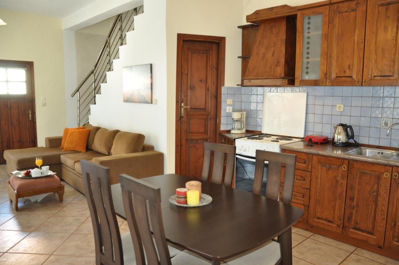 Mani Apartment *