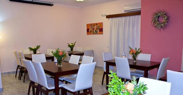 Venardos Hotel 3*