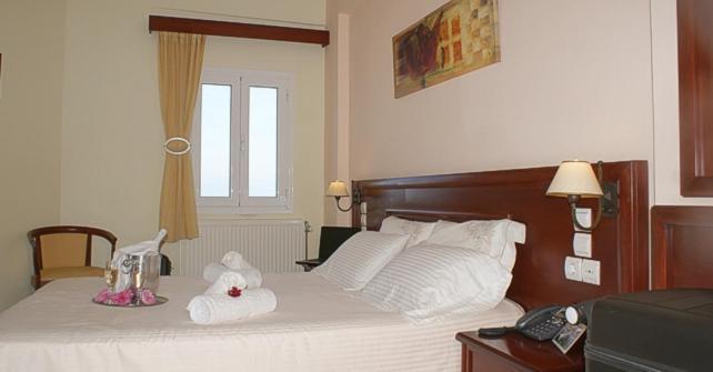 Venardos Hotel