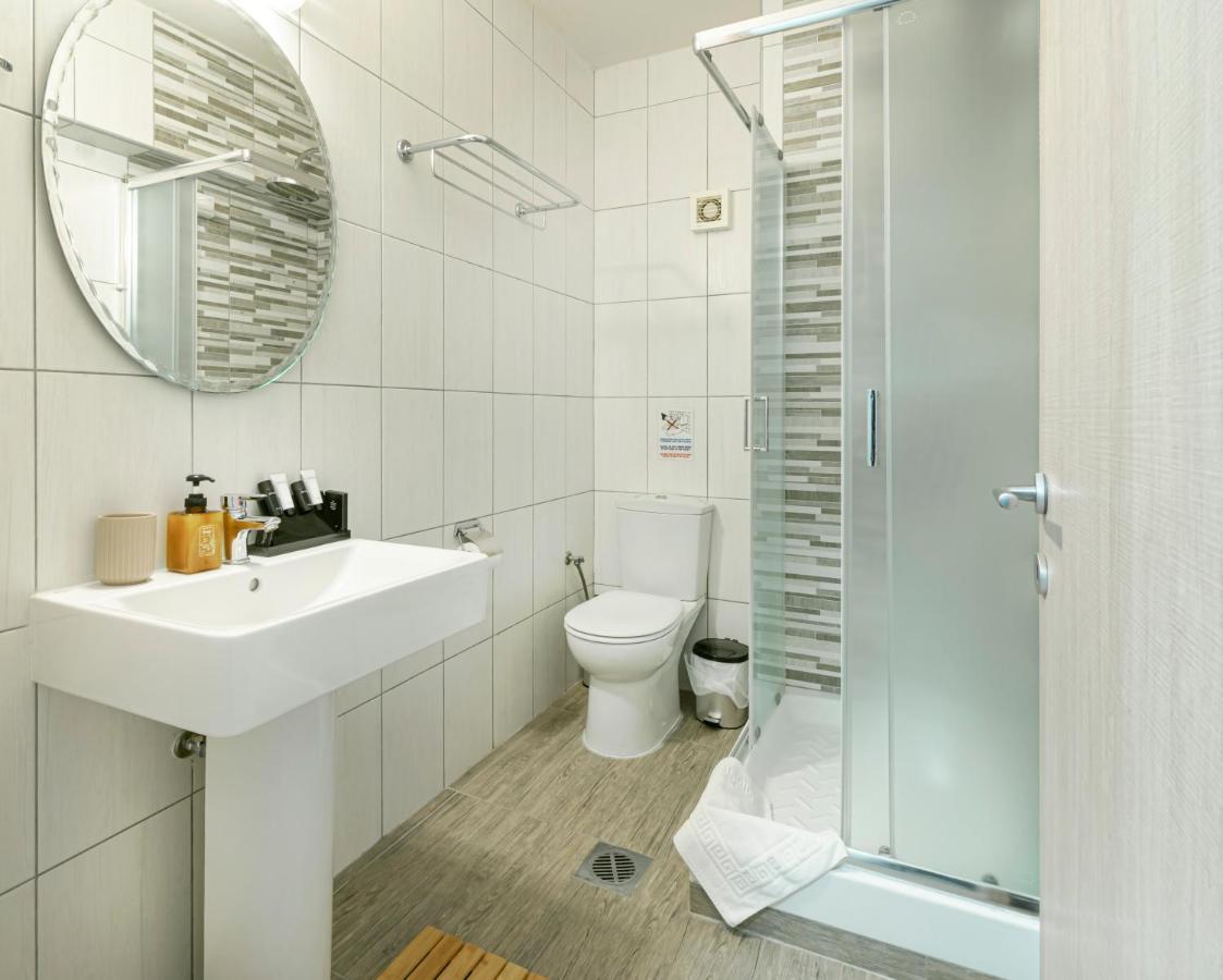 Apartment Dedis Neos Marmaras