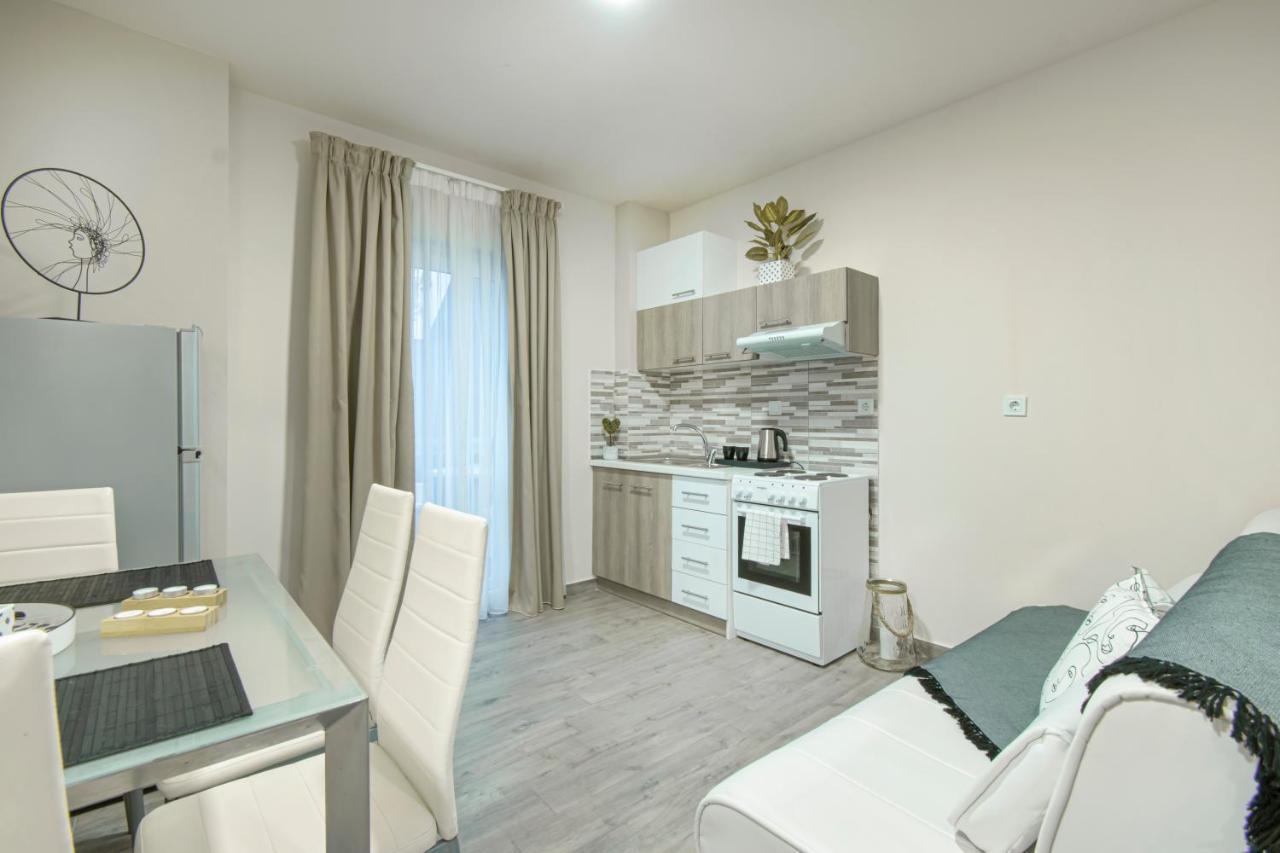 Dedis Apartment Neos Marmaras
