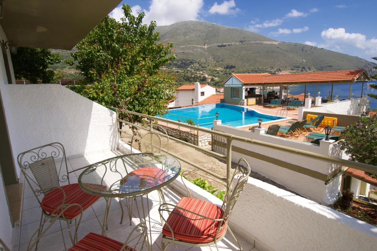 Makis Village-apartments Apartment