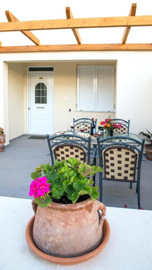 Apartment Kastro