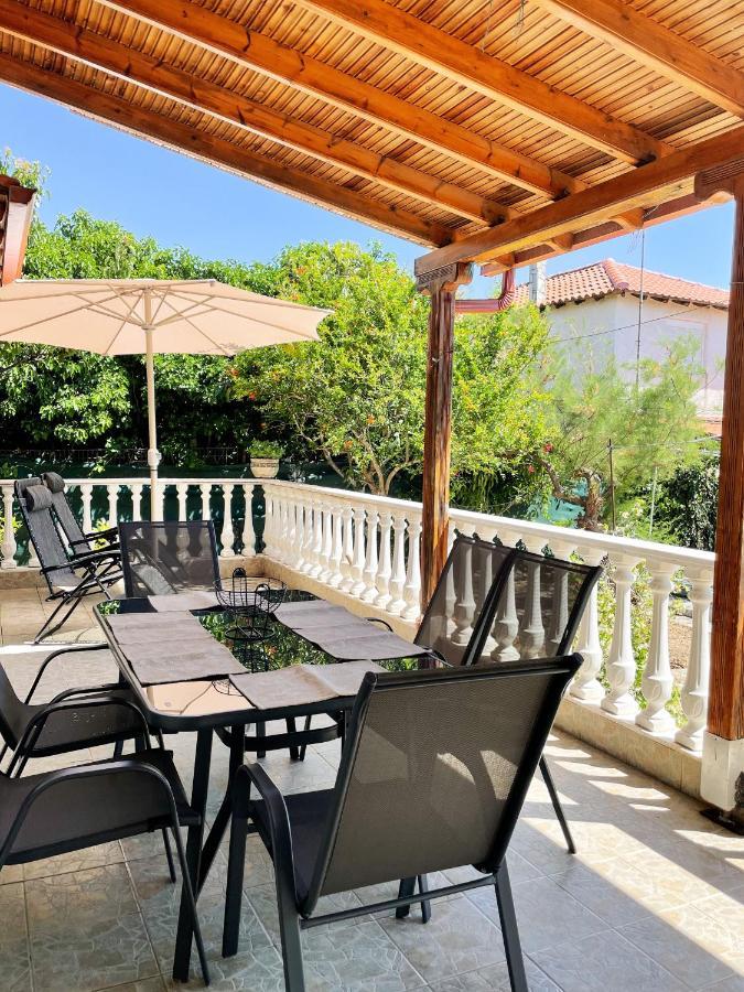 Casa Lia-beach Front *