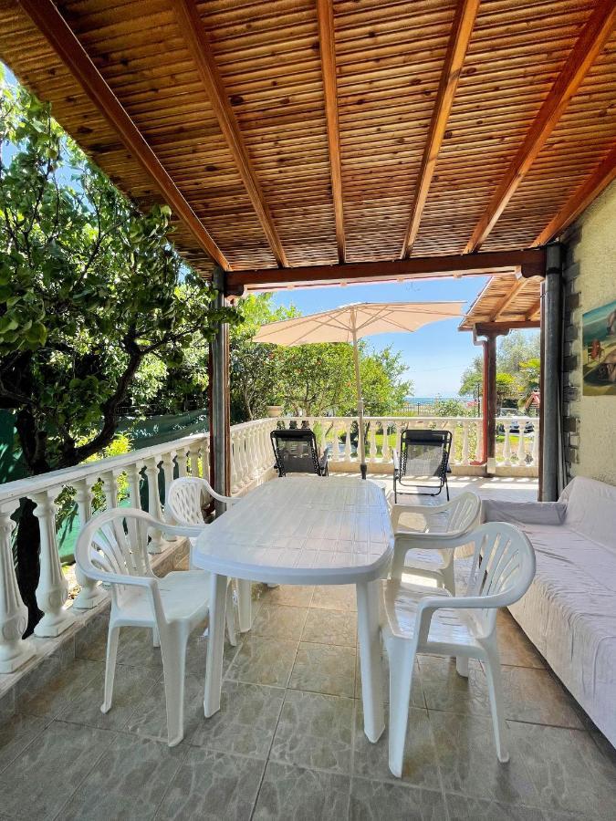 Casa Lia-beach Front Holiday home