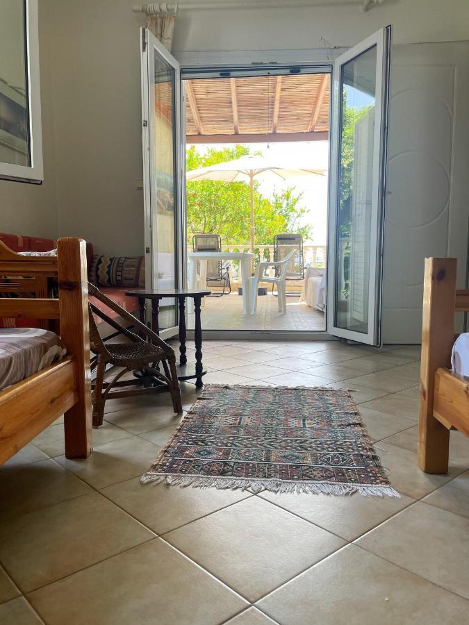 Casa Lia-beach Front Holiday home *