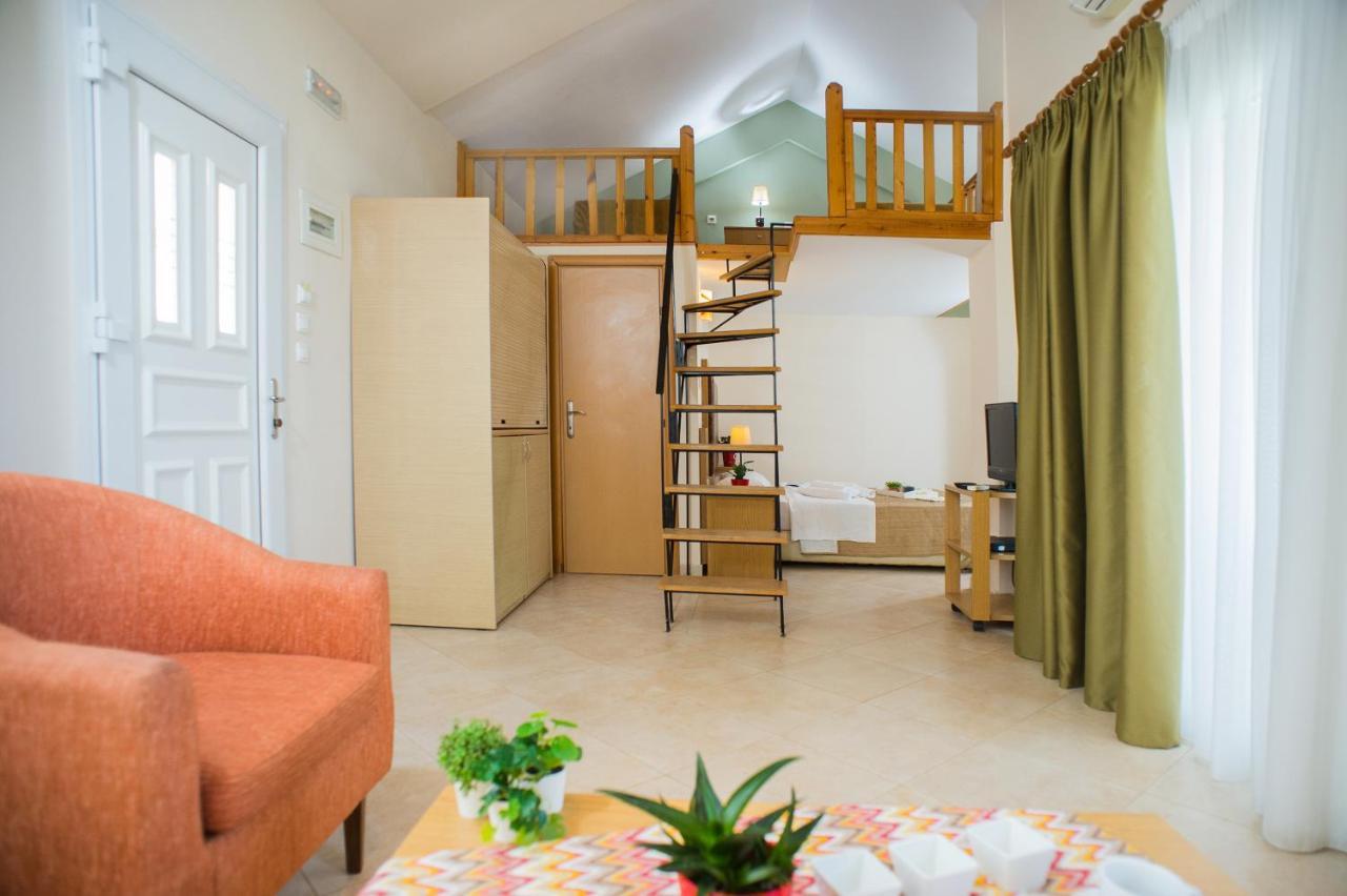 Monopetro Apartment Metamorfosi (Sithonia)