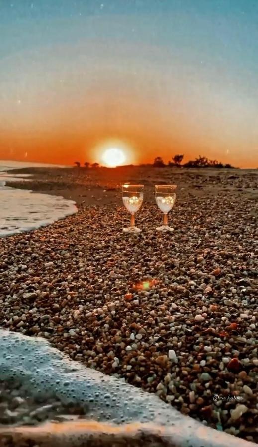 Holiday home Casa Lia-beach Front Nea Kallikrateia